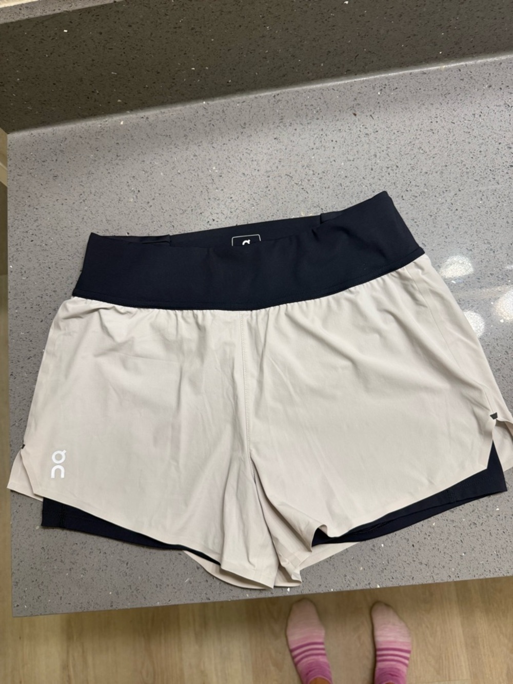 On Running Women’s Running Shorts – Size Small | Grey/Black | NWOT